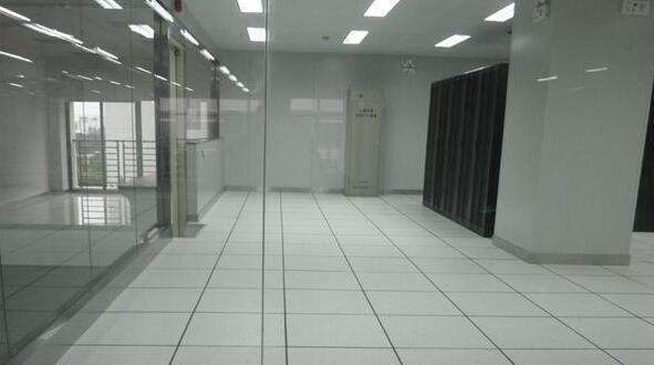 桃色视频APP在线观看地板3.jpg